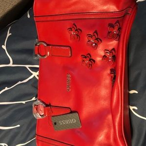 Guess Purse. Brand new with tags